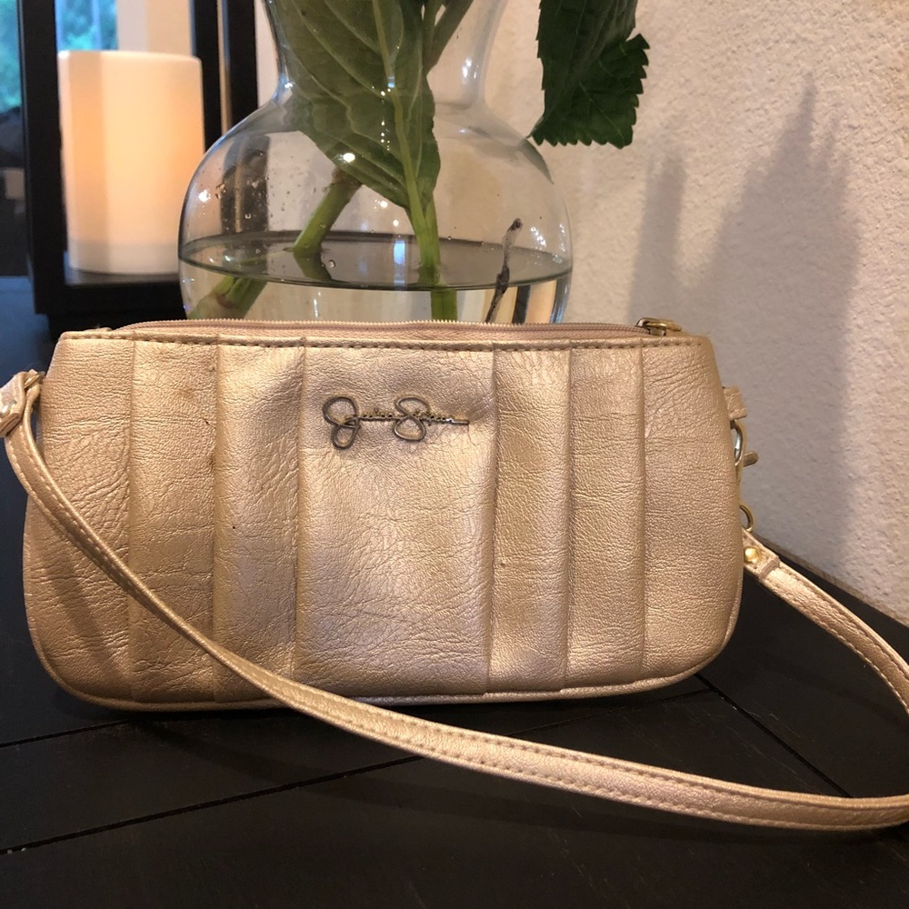 ❗️SALE ❗️Gold Jessica Simpson Clutch